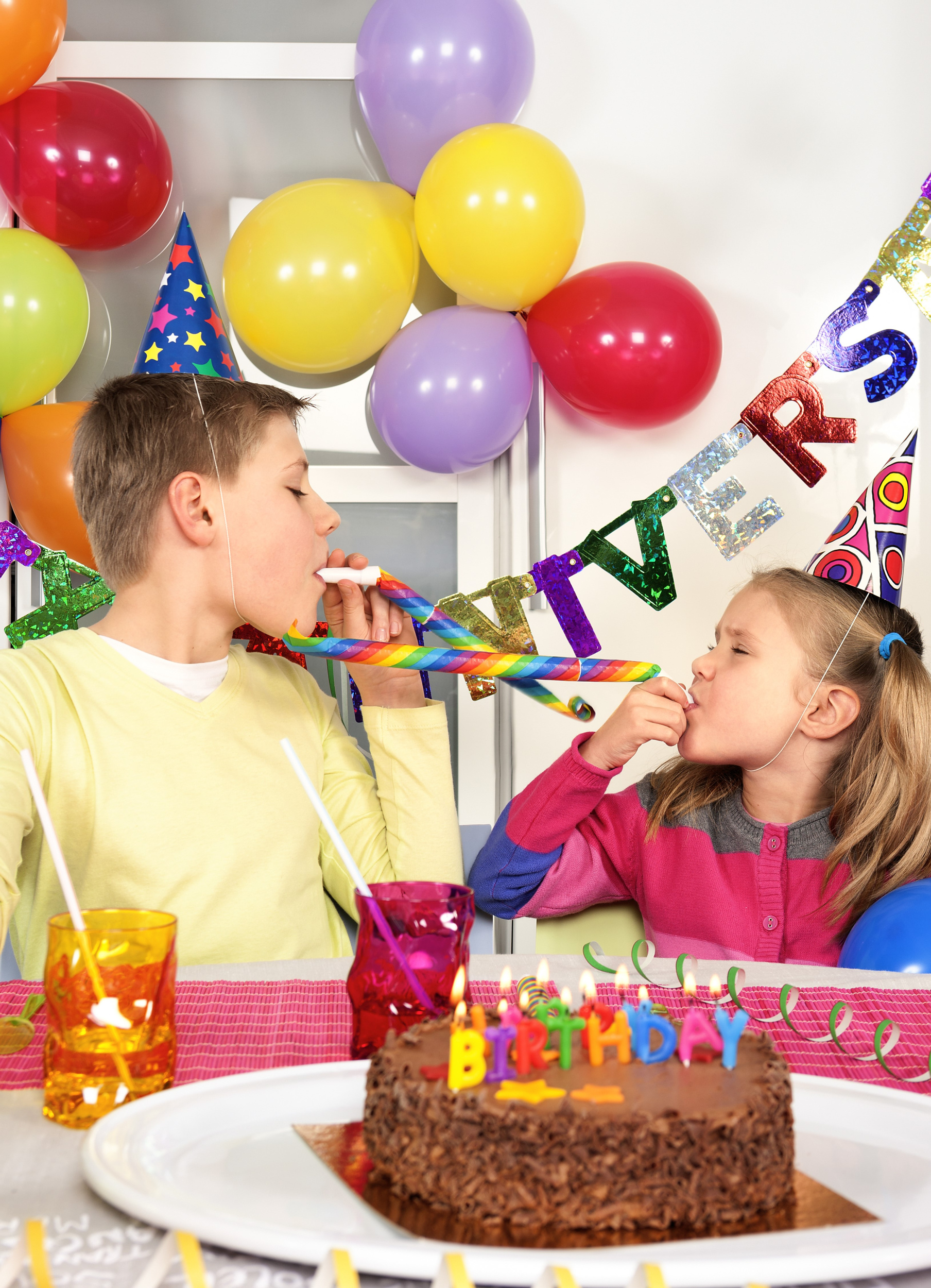 3 two-children-funny-birthday-party.jpg